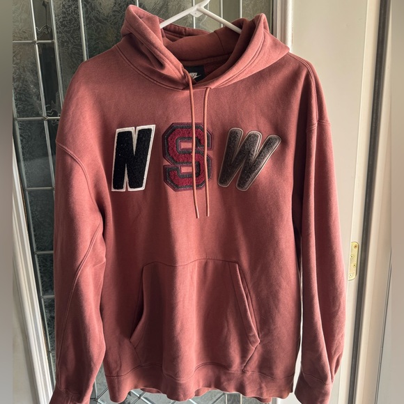 Nike Sports Wear Logo Hoodie - Picture 4 of 4